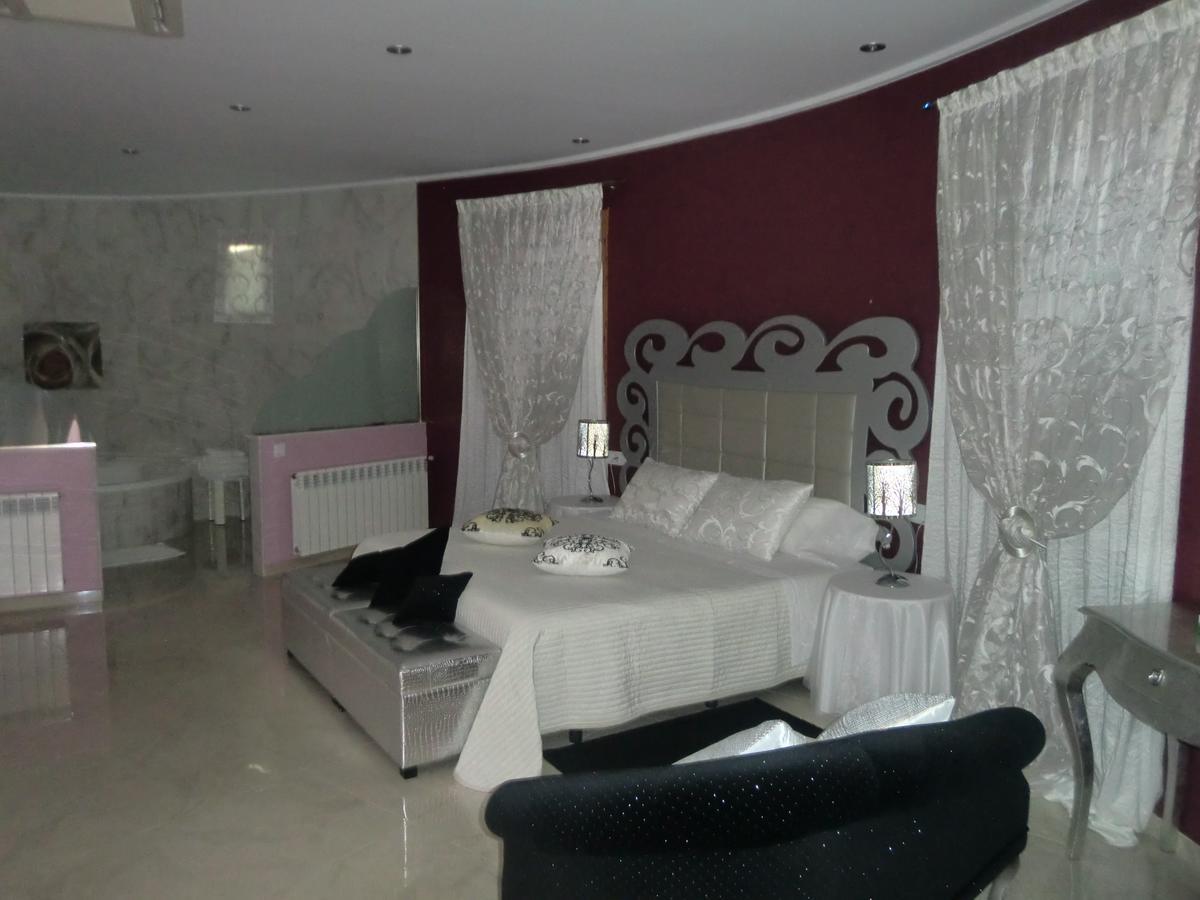 Hotel Gasaqui Ayelo de Malferit Zimmer foto